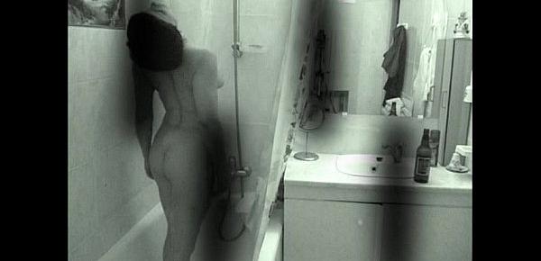  woman drink beer in shower